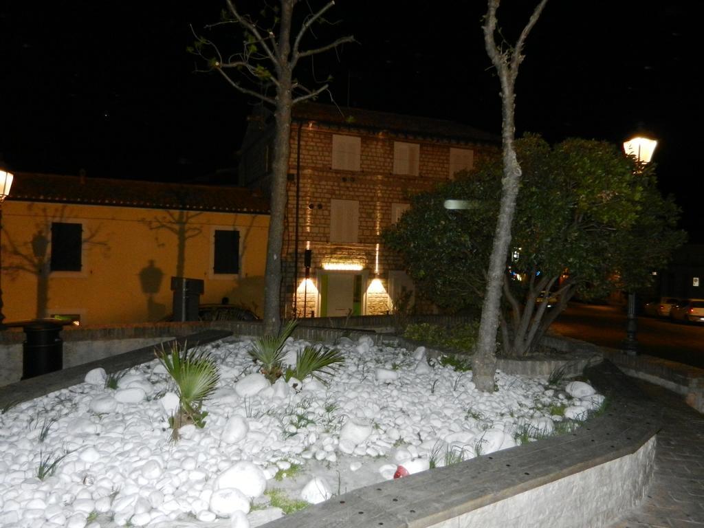 Affittacamere Le Tre Sorelle シローロ エクステリア 写真