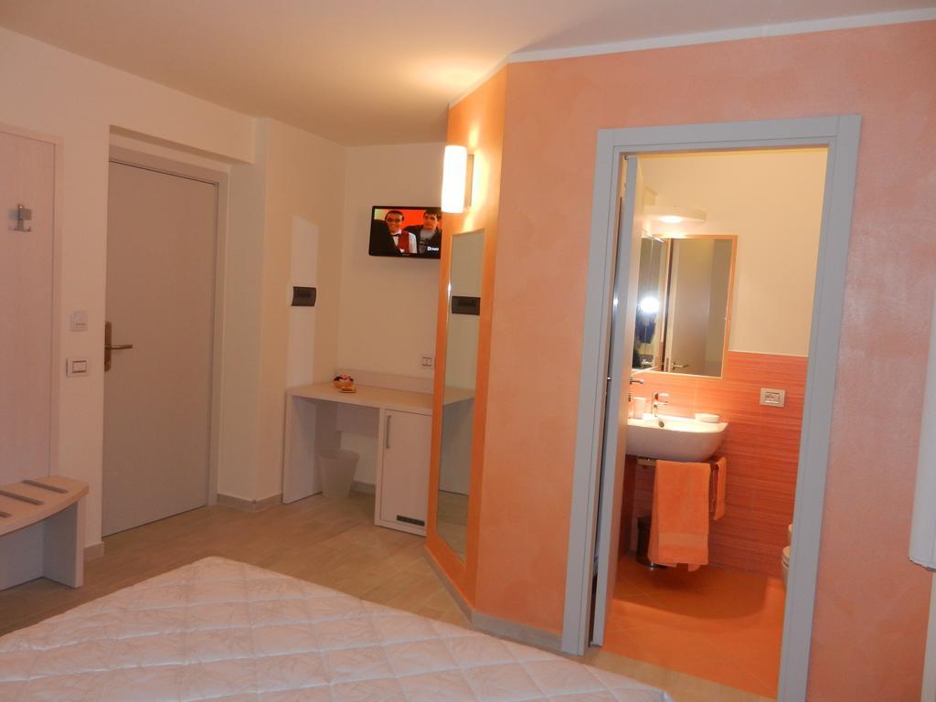 Affittacamere Le Tre Sorelle シローロ 部屋 写真